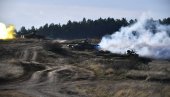 ВОЈНА СИЛА СРБИЈЕ ЈАЧА ЗА НОВЕ ТЕНКОВЕ: Руси испоручују Т-72МС и БРДМ-2МС ВОЈНА СИЛА СРБИЈЕ ЈАЧА ЗА НОВЕ ТЕНКОВЕ: Руси испоручују Т-72МС и БРДМ-2МС