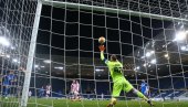 MILAN BORJAN KUPIO ZVEZDI EVROPSKO PROLEĆE: Crveno-beli odoleli Hofenhajmu MILAN BORJAN KUPIO ZVEZDI EVROPSKO PROLEĆE: Crveno-beli odoleli Hofenhajmu