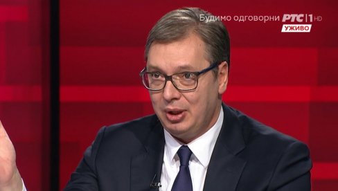 PREDSEDNIK VUČIĆ SE OBRATIO JAVNOSTI: Uveren sam u pobedu nad virusom, nove bolnice i vakcine su ključne za to PREDSEDNIK VUČIĆ SE OBRATIO JAVNOSTI: Uveren sam u pobedu nad virusom, nove bolnice i vakcine su ključne za to