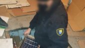 НОВИ ПАД ДУВАНЏИЈА: Полиција БиХ одузела робу вредну више од 80.000КМ НОВИ ПАД ДУВАНЏИЈА: Полиција БиХ одузела робу вредну више од 80.000КМ