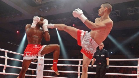 КУП НАЦИЈА У НОВОМ САДУ: Кик боксери спремни за међународни спектакл КУП НАЦИЈА У НОВОМ САДУ: Кик боксери спремни за међународни спектакл