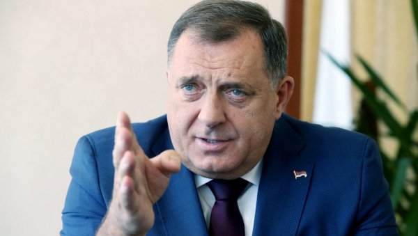 ДОДИК НАКОН САСТАНКА СА ЕСКОБАРОМ: Они који звецкају оружјем у БиХ треба да буду предмет брзих интервенција ДОДИК НАКОН САСТАНКА СА ЕСКОБАРОМ: Они који звецкају оружјем у БиХ треба да буду предмет брзих интервенција