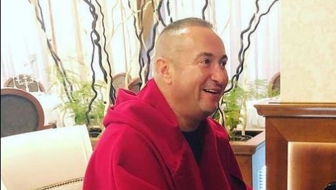 ĐANI PUŠTEN IZ BOLNICE: Slađa otkrila šta mu je sa zdravljem i šta će biti s pevanjem ĐANI PUŠTEN IZ BOLNICE: Slađa otkrila šta mu je sa zdravljem i šta će biti s pevanjem