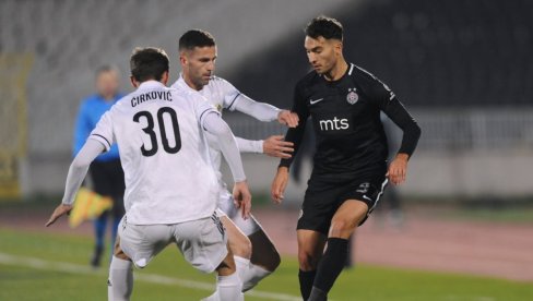 PARTIZAN NASTAVIO SERIJU POBEDA: Čukarički pao u finišu, mladi Štulić junak crno-belih (VIDEO) PARTIZAN NASTAVIO SERIJU POBEDA: Čukarički pao u finišu, mladi Štulić junak crno-belih (VIDEO)