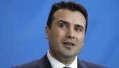 ЗАЕВ ОДЛАЖЕ ОСТАВКУ: Остајем да помогнем народу