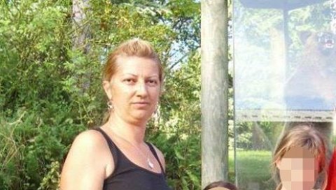 ЉИЉАНА ЈЕ ДОБИЛА СТАН У ЗЕМУНУ: Мајка двоје деце, остала без мужа пре седам година - награда отишла у праве руке ЉИЉАНА ЈЕ ДОБИЛА СТАН У ЗЕМУНУ: Мајка двоје деце, остала без мужа пре седам година - награда отишла у праве руке