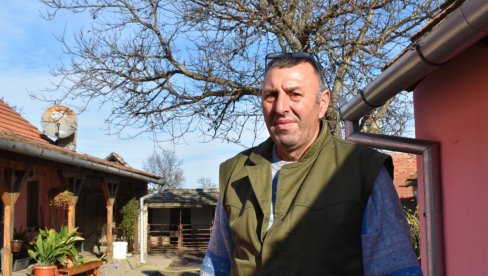 УЈАК ПРЕМИНУЛОГ ДЕЧАКА ЗА НОВОСТИ: Бојлер на гас није узрок смрти - У октобру смо славили рођендан, сада му спремамо сахрану (ФОТО) УЈАК ПРЕМИНУЛОГ ДЕЧАКА ЗА НОВОСТИ: Бојлер на гас није узрок смрти - У октобру смо славили рођендан, сада му спремамо сахрану (ФОТО)