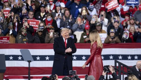 ТРАМПУ ЏОРЏИЈА ВРАЋА ФОТЕЉУ?! Могуће ново пребројавање гласова у држави бресака, где је Џо Бајден тријумфовао за око 12.000 гласова ТРАМПУ ЏОРЏИЈА ВРАЋА ФОТЕЉУ?! Могуће ново пребројавање гласова у држави бресака, где је Џо Бајден тријумфовао за око 12.000 гласова