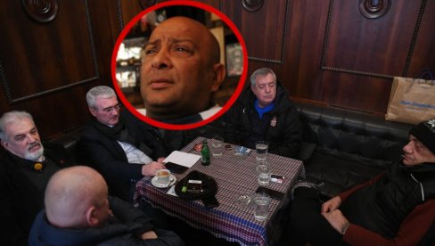 ДРУШТВО ИЗ ЋОШКА ПАМТИ СВОГ ЏЕЈА: Слава га никада није променила, био је исти од детињства до смрти (ФОТО) ДРУШТВО ИЗ ЋОШКА ПАМТИ СВОГ ЏЕЈА: Слава га никада није променила, био је исти од детињства до смрти (ФОТО)