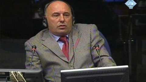 ГЕНЕРАЛ ЂУКИЋ ПРЕБАЧЕН У БОЛНИЦУ: Хрвати пустили корону у затвор, неправедно осуђени Србин заражен ГЕНЕРАЛ ЂУКИЋ ПРЕБАЧЕН У БОЛНИЦУ: Хрвати пустили корону у затвор, неправедно осуђени Србин заражен