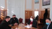 PRESEK KORONE NA PODRUČJU SREDNJOBANATSKOG OKRUGA: 3.143 aktivna slučajeva virusa PRESEK KORONE NA PODRUČJU SREDNJOBANATSKOG OKRUGA: 3.143 aktivna slučajeva virusa