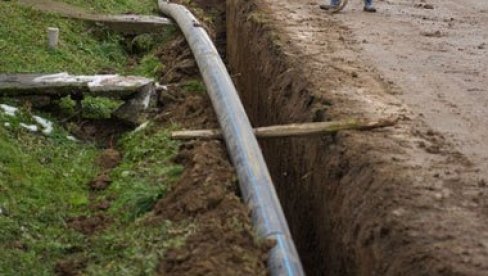 RADOVI U MALOJ MOŠTANICI: Sanacija loma cevi