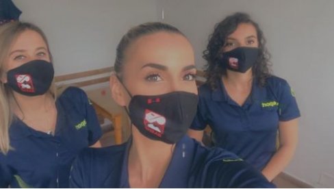 ALBANKA ZAPALILA DRUŠTVENE MREŽE: Ona je najizazovnijiji fudbalski sudija pod znakom FIFA (FOTO) ALBANKA ZAPALILA DRUŠTVENE MREŽE: Ona je najizazovnijiji fudbalski sudija pod znakom FIFA (FOTO)