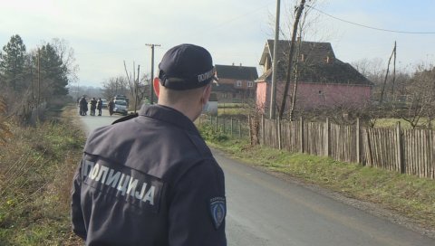 ДА СУ ВРАТА БИЛА ЗАТВОРЕНА, ЖИВОТА БИ ПРЕЖИВЕО: Детаљи ужаса код Шапца, породица човека кога је згњечио камион у шоку! ДА СУ ВРАТА БИЛА ЗАТВОРЕНА, ЖИВОТА БИ ПРЕЖИВЕО: Детаљи ужаса код Шапца, породица човека кога је згњечио камион у шоку!