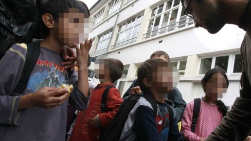 ROMI I DALJE MARGINALIZOVANI: Brankica Janković - diskriminacija najizraženija kod obrazovanja i zapošljavnja ROMI I DALJE MARGINALIZOVANI: Brankica Janković - diskriminacija najizraženija kod obrazovanja i zapošljavnja