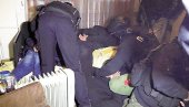 NOŽEM UTERIVALI STARI DUG: Policijajoš istražuje svirepi pokušaj ubistva kod Aranđelovca NOŽEM UTERIVALI STARI DUG: Policijajoš istražuje svirepi pokušaj ubistva kod Aranđelovca