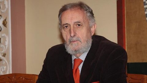 РАДУЛОВИЋУ МИЛАН БОГДАНОВИЋ: Додељена награда за најбољу књижевну критику 2020. објављену у Печату РАДУЛОВИЋУ МИЛАН БОГДАНОВИЋ: Додељена награда за најбољу књижевну критику 2020. објављену у Печату