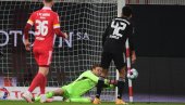 IZVUKAO SE BAJERN: Union zahvaljujući golmanu zaustavio šampiona Nemačke (VIDEO) IZVUKAO SE BAJERN: Union zahvaljujući golmanu zaustavio šampiona Nemačke (VIDEO)