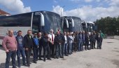 ПРЕВОЗНИК У КОЛАПСУ: У Беранама све веће нестрпљење поводом збивања у Симон војажу ПРЕВОЗНИК У КОЛАПСУ: У Беранама све веће нестрпљење поводом збивања у Симон војажу
