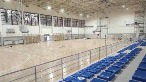 УЖИЧКИ “СКАДАР НА БОЈАНИ”: После деценије одуговлачења, у току су завршни радови на спортској хали у насељу Крчагово УЖИЧКИ “СКАДАР НА БОЈАНИ”: После деценије одуговлачења, у току су завршни радови на спортској хали у насељу Крчагово
