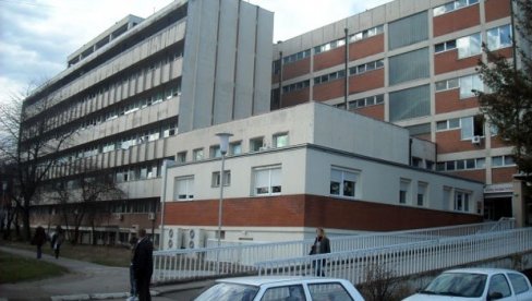 ЈОШ ЈЕДАН ЦРНИ ДАН У ЧАЧАНСКОЈ БОЛНИЦИ: Преминуло петоро пацијента, у болници 92 особе ЈОШ ЈЕДАН ЦРНИ ДАН У ЧАЧАНСКОЈ БОЛНИЦИ: Преминуло петоро пацијента, у болници 92 особе
