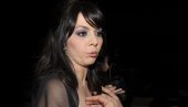 СЕСТРЕ КОВАЧ ПОНОВО У КЛИНЧУ? Кристина прозвала Александру, друштвене мреже брује (ФОТО) СЕСТРЕ КОВАЧ ПОНОВО У КЛИНЧУ? Кристина прозвала Александру, друштвене мреже брује (ФОТО)