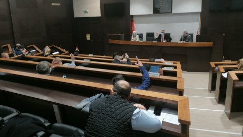 ЧЕТИРИ МИЛИЈАРДЕ ДИНАРА: Градско веће Краљева усвојило предлог буџета за наредну годину ЧЕТИРИ МИЛИЈАРДЕ ДИНАРА: Градско веће Краљева усвојило предлог буџета за наредну годину