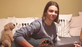 ЛЕНИ ГИТАРА ЗА ХИТ: На онлајн фестивалу у Сивцу наступили музичари из Европе и САД ЛЕНИ ГИТАРА ЗА ХИТ: На онлајн фестивалу у Сивцу наступили музичари из Европе и САД