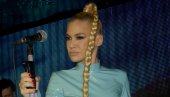 НИКАД ВИЂЕНА НАТАШИНА ФОТОГРАФИЈА: Беквалчева показала како је изгледала као тинејџерка (ФОТО)