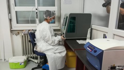 ОЧЕКУЈЕ СЕ ПАД БРОЈА ЗАРАЖЕНИХ: У Војводини 243 нова случаја, у Новом Саду 51 ОЧЕКУЈЕ СЕ ПАД БРОЈА ЗАРАЖЕНИХ: У Војводини 243 нова случаја, у Новом Саду 51