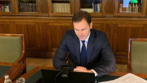 МИНИСТАР МАЛИ: Само Кока-Кола уплатила 159 милиона евра пореских прихода МИНИСТАР МАЛИ: Само Кока-Кола уплатила 159 милиона евра пореских прихода