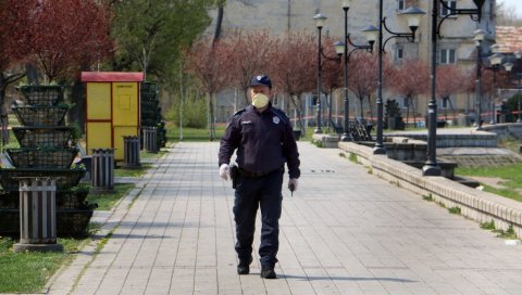 ПОЛИЦАЈЦИ МОГУ У ПЕНЗИЈУ И СА 50 ЛЕТА: Од свих српских пензионера, по правилу, најмлађи су они који су радни век провели у МУП-у ПОЛИЦАЈЦИ МОГУ У ПЕНЗИЈУ И СА 50 ЛЕТА: Од свих српских пензионера, по правилу, најмлађи су они који су радни век провели у МУП-у