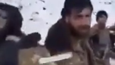 ИЖИВЉАВАЊИМА НЕМА КРАЈА: Гнусан чин Азера, немају милости према ратним заробљеницима (ВИДЕО) ИЖИВЉАВАЊИМА НЕМА КРАЈА: Гнусан чин Азера, немају милости према ратним заробљеницима (ВИДЕО)