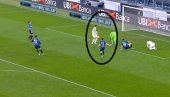 OVO BI SVAKI SUPERLIGAŠKI IGRAČ POGODIO: Morata, da li te je bar malo sramota!? (VIDEO) OVO BI SVAKI SUPERLIGAŠKI IGRAČ POGODIO: Morata, da li te je bar malo sramota!? (VIDEO)