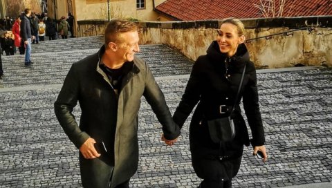РАЗВОД НАЈАВИЛИ НА ИНСТАГРАМУ? Познати парови више нису на истој адреси РАЗВОД НАЈАВИЛИ НА ИНСТАГРАМУ? Познати парови више нису на истој адреси