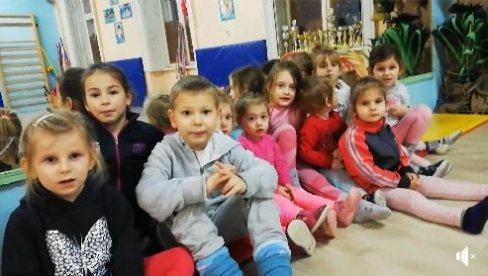 ONI IMAJU SAMO JEDNU ŽELJU: Humana poruka mališana iz Zrenjanina (VIDEO) ONI IMAJU SAMO JEDNU ŽELJU: Humana poruka mališana iz Zrenjanina (VIDEO)