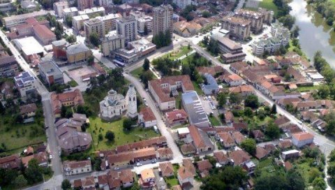 ДЕТОНАЦИЈЕ ОДЈЕКУЈУ ТРСТЕНИКОМ: Уништавање експлозивних остатака рата у току, нема опасности по грађане ДЕТОНАЦИЈЕ ОДЈЕКУЈУ ТРСТЕНИКОМ: Уништавање експлозивних остатака рата у току, нема опасности по грађане