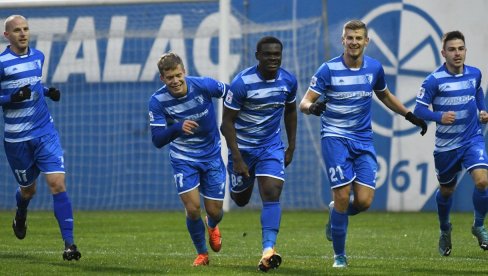 SUPERLIGA: Metalac u četvrtom minutu nadoknade pobedio Vojvodinu, nula Radnika i Radničkog! SUPERLIGA: Metalac u četvrtom minutu nadoknade pobedio Vojvodinu, nula Radnika i Radničkog!
