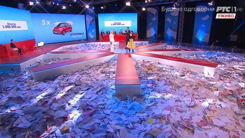 ЕВО КО ЈЕ ДОБИО СТАН У ЗЕМУНУ! Извучена срећна добитница у наградној игри Узми рачун и победи ЕВО КО ЈЕ ДОБИО СТАН У ЗЕМУНУ! Извучена срећна добитница у наградној игри Узми рачун и победи