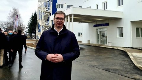 ВУЧИЋ ПОСЛЕ ОТВАРАЊА БОЛНИЦЕ У КРУШЕВЦУ: Споменик за будућност, говориће о нашим делима (ФОТО) ВУЧИЋ ПОСЛЕ ОТВАРАЊА БОЛНИЦЕ У КРУШЕВЦУ: Споменик за будућност, говориће о нашим делима (ФОТО)
