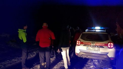 ПРВЕ СЛИКЕ МИЛИЦЕ И СТЕФАНА НАКОН ПРОНАЛАСКА: Ево шта се тренутно дешава на лицу места (ФОТО) ПРВЕ СЛИКЕ МИЛИЦЕ И СТЕФАНА НАКОН ПРОНАЛАСКА: Ево шта се тренутно дешава на лицу места (ФОТО)