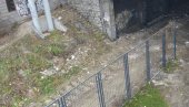 OČIŠĆENO KOD NOVE PASARELE: Uprkos formalnostima, radnici Gradske čistoće uredili prostor