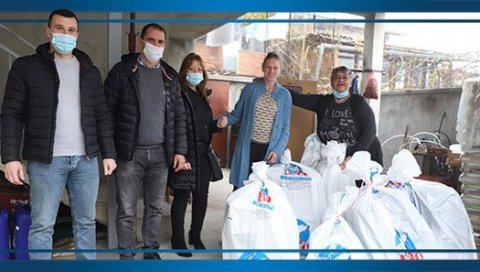 ДАРОВИ ТРОЈКАМА МИЈАЛКОВИЋ : Поклон Општине Гроцка вишечланој породици ДАРОВИ ТРОЈКАМА МИЈАЛКОВИЋ : Поклон Општине Гроцка вишечланој породици
