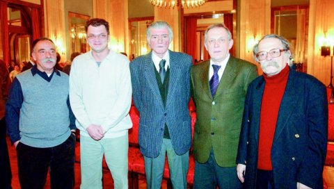 МОРАЛНА МЕРА ДРУШТВА: Мирослав Максимовић о изабраним песмама Стевана Раичковића МОРАЛНА МЕРА ДРУШТВА: Мирослав Максимовић о изабраним песмама Стевана Раичковића