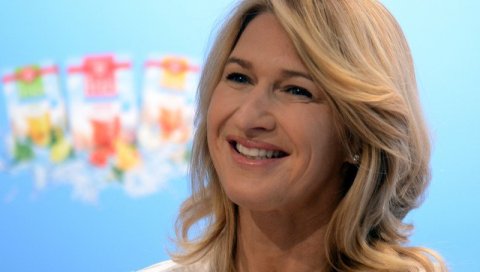 ШТЕФИ НАВИЈА ЗА ЂОКОВИЋА: Волела бих да Новак освоји Ју-Ес опен, било би то сјајно за тенис ШТЕФИ НАВИЈА ЗА ЂОКОВИЋА: Волела бих да Новак освоји Ју-Ес опен, било би то сјајно за тенис