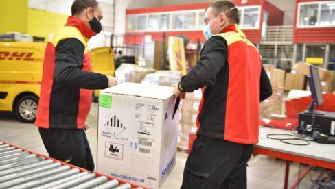 STIGAO FAJZER: RS isporučene prve vakcine iz Kovaks mehanizma STIGAO FAJZER: RS isporučene prve vakcine iz Kovaks mehanizma