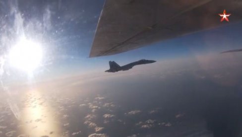 RUSKI I KINESKI BOMBARDERI IZNAD PACIFIKA: Let od 10 sati uz pratnju F-16 (VIDEO) RUSKI I KINESKI BOMBARDERI IZNAD PACIFIKA: Let od 10 sati uz pratnju F-16 (VIDEO)