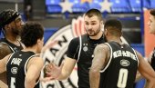 МИРОСЛАВ БЕРИЋ О ОЧАЈНОМ ПАРТИЗАНУ: Играчи се поигравају угледом клуба МИРОСЛАВ БЕРИЋ О ОЧАЈНОМ ПАРТИЗАНУ: Играчи се поигравају угледом клуба
