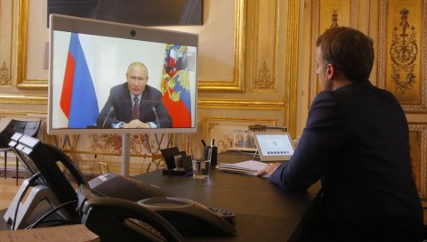 НИШТА НИЈЕ ИСКЉУЧЕНО... Макрон жели да обнови дијалог са Путином НИШТА НИЈЕ ИСКЉУЧЕНО... Макрон жели да обнови дијалог са Путином