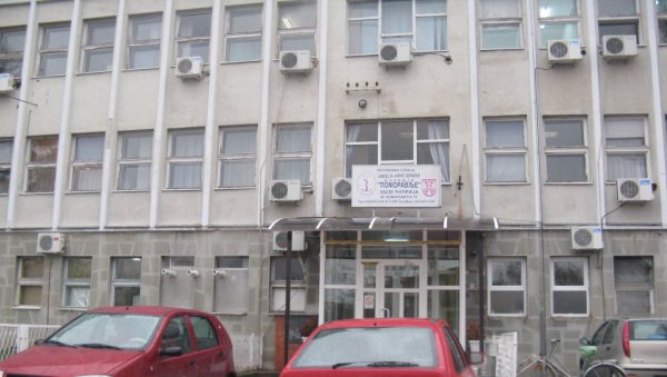НЕ СМИРУЈЕ СЕ ЕПИДЕМИЈА У ПОМОРАВСКОМ ОКРУГУ: За два дана више од 200 новорегистрованих, преминуло седам особа НЕ СМИРУЈЕ СЕ ЕПИДЕМИЈА У ПОМОРАВСКОМ ОКРУГУ: За два дана више од 200 новорегистрованих, преминуло седам особа